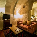Cappadocia Cave & Hotel 3*