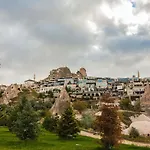 Cappadocia Cave & 3* Üçhisar