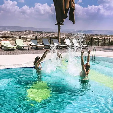 Cappadocia Cave & 3* אוצ'יסר