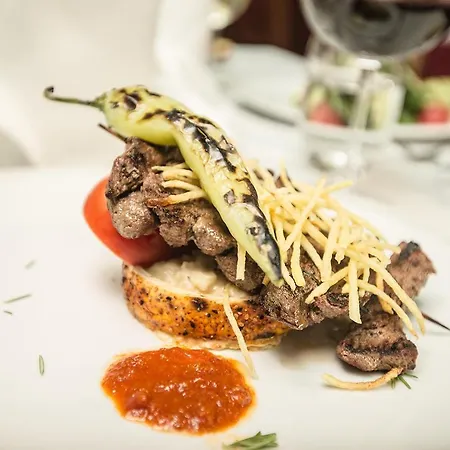 מלון Cappadocia Cave & אוצ'יסר