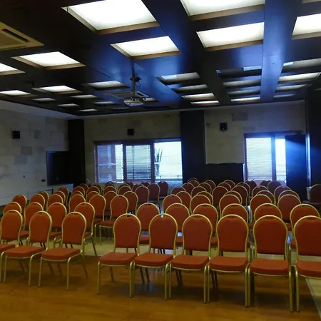 Cappadocia Cave & מלון