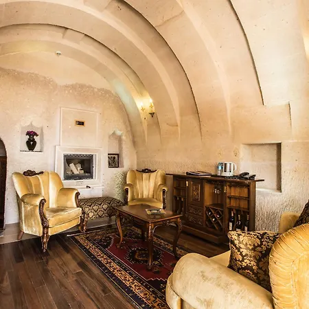Cappadocia Cave & Hotell Üçhisar