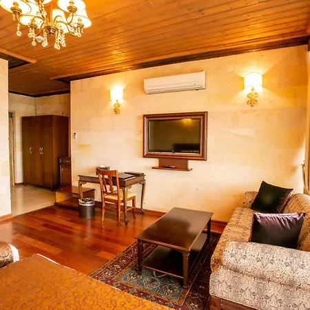 Cappadocia Cave & 3* Uchisar