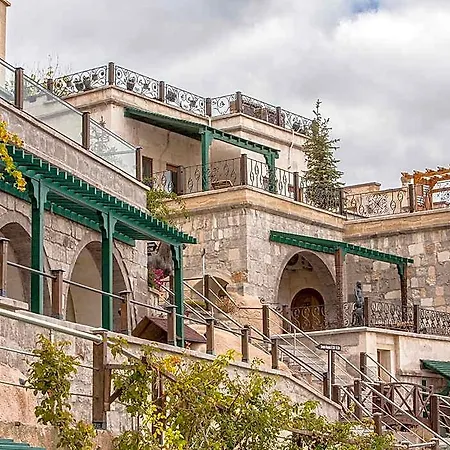Cappadocia Cave & Hotel 3*