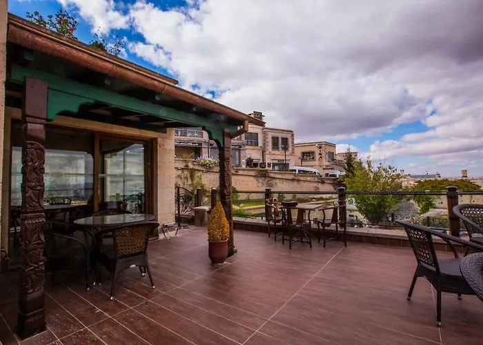 Cappadocia Cave & 호텔 우치사르