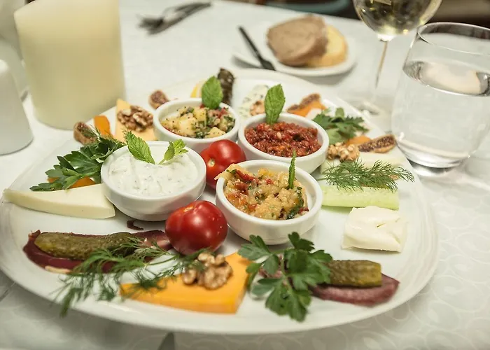 Cappadocia Cave & 호텔 우치사르