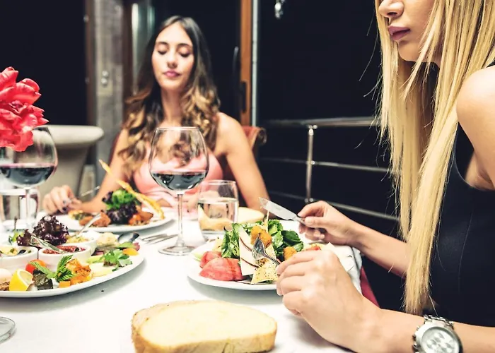 Cappadocia Cave & Отель