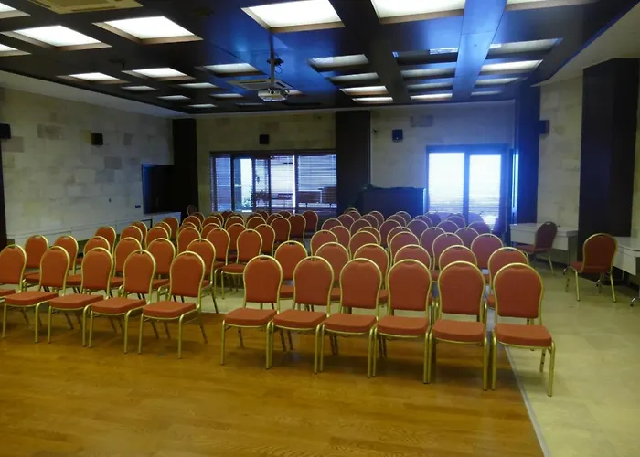 Отель Cappadocia Cave &